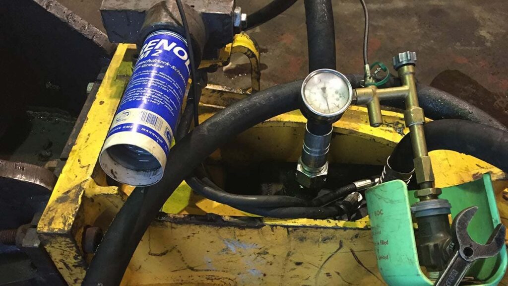 Correcto mantenimiento de su martillo hidráulico